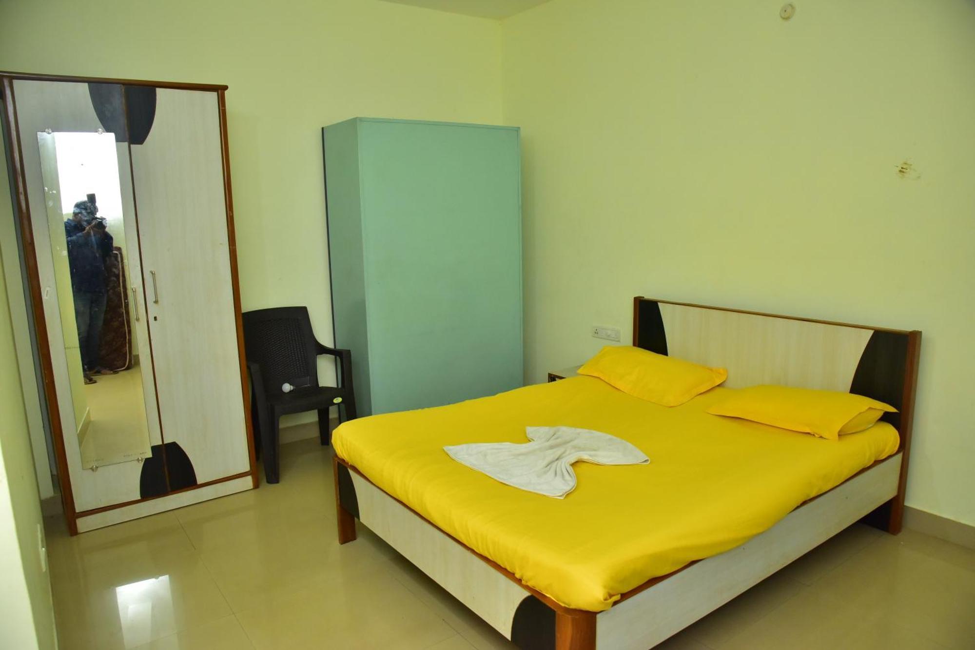 Fieldstone Lovely 2 Bhk Ac Apartment Talaulim Zimmer foto